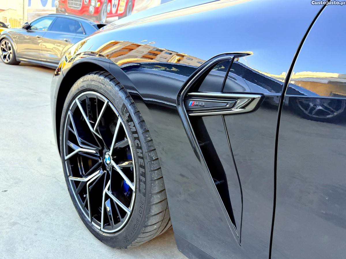 BMW M8 X-Drive Competition Coupe — fotografia 7