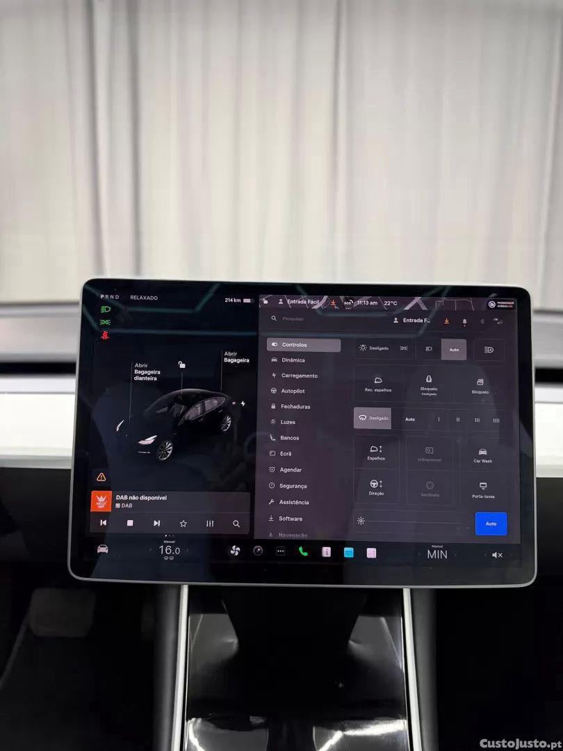 Tesla Model 3 Standard rwd plus — fotografia 10