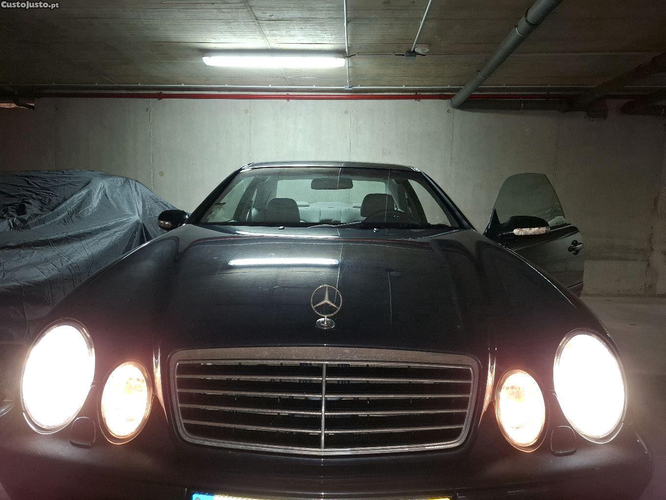 Mercedes-Benz Classe CLK Elegance — fotografia 11