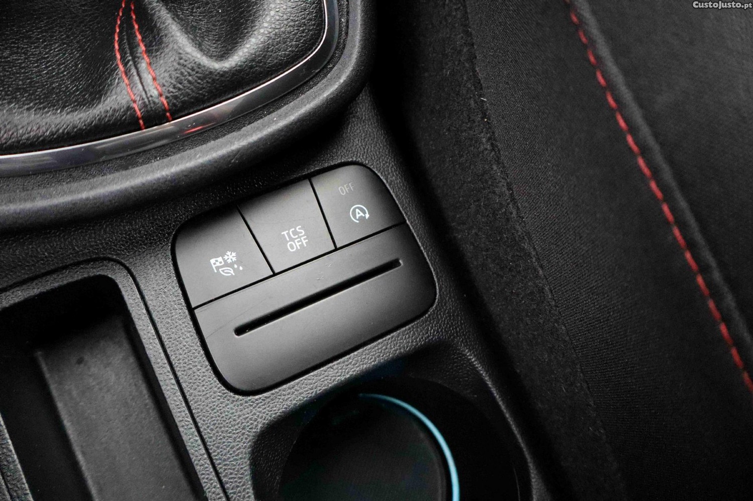 Ford Puma 1.0 EcoBoost MHEV ST-Line — fotografia 6