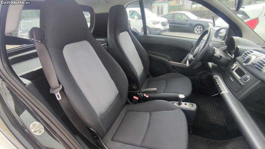 Smart Fortwo 1.0 MHD drive — fotografia 9