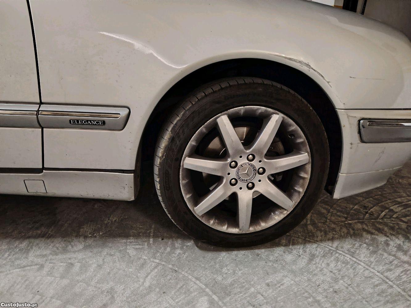 Mercedes-Benz Classe E Elegance — fotografia 8