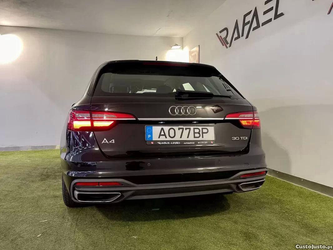 Audi A4 30 tdi advanced s tronic — fotografia 31