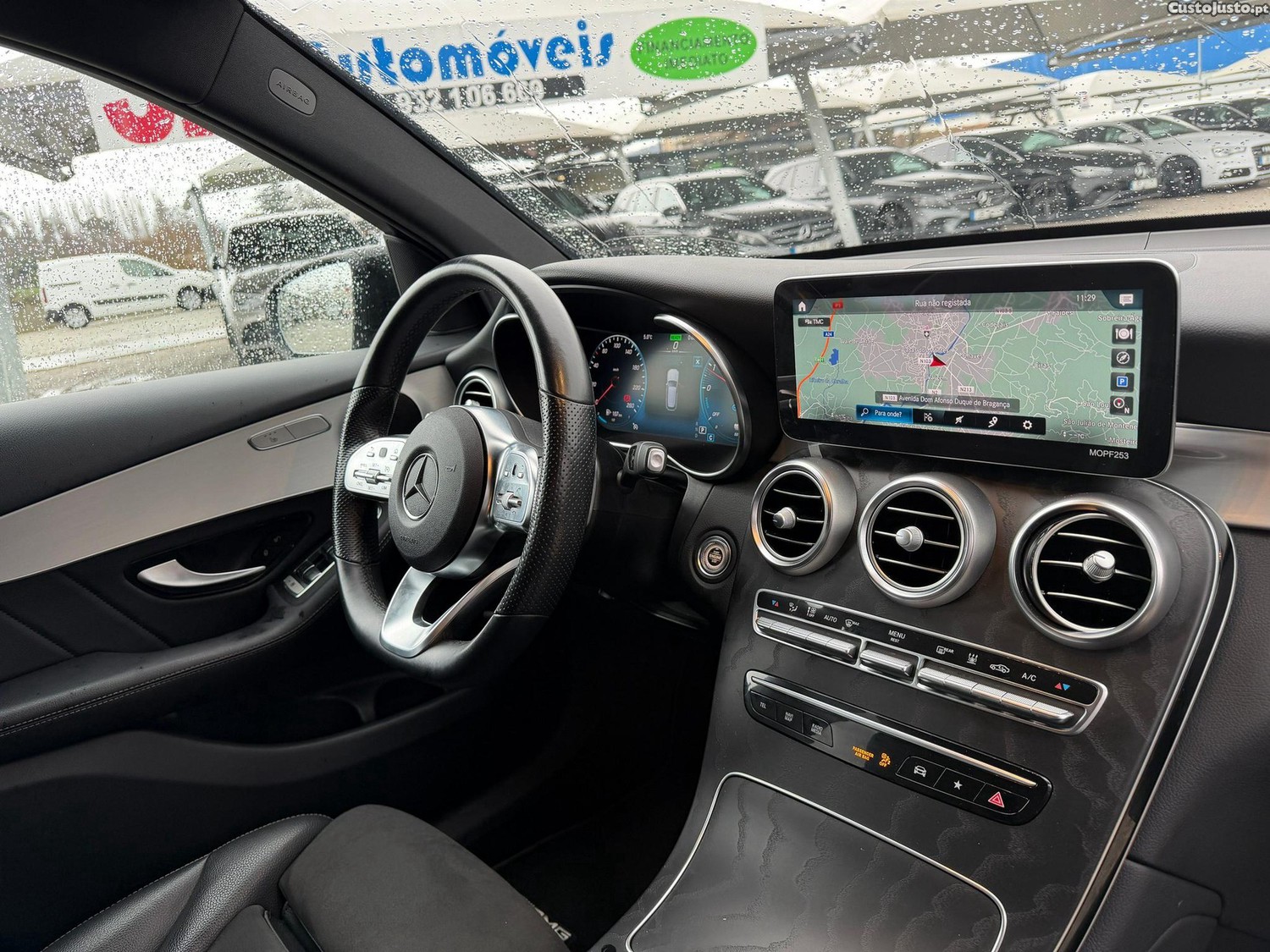 Mercedes-Benz GLC 300 de 4Matic — fotografia 8