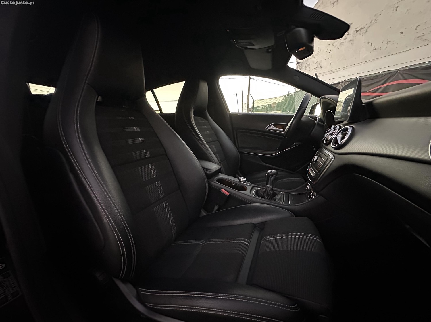 Mercedes-Benz CLA 180 '' Shooting Brake '' GARANTIA — fotografia 6