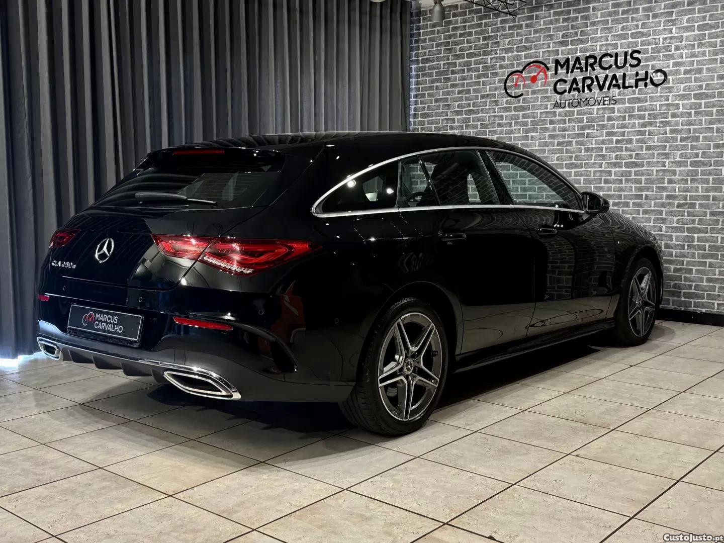Mercedes-Benz CLA 250 E shooting brake amg line — fotografia 12