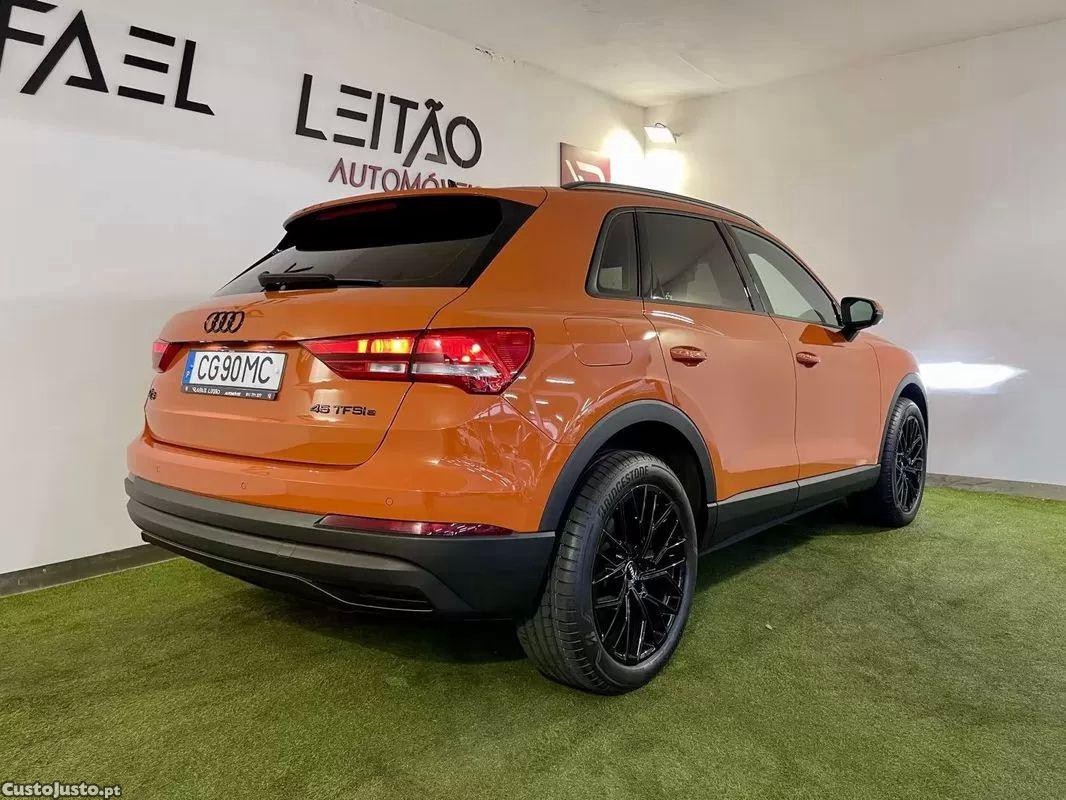 Audi Q3 45 tfsie s line s tronic — fotografia 30