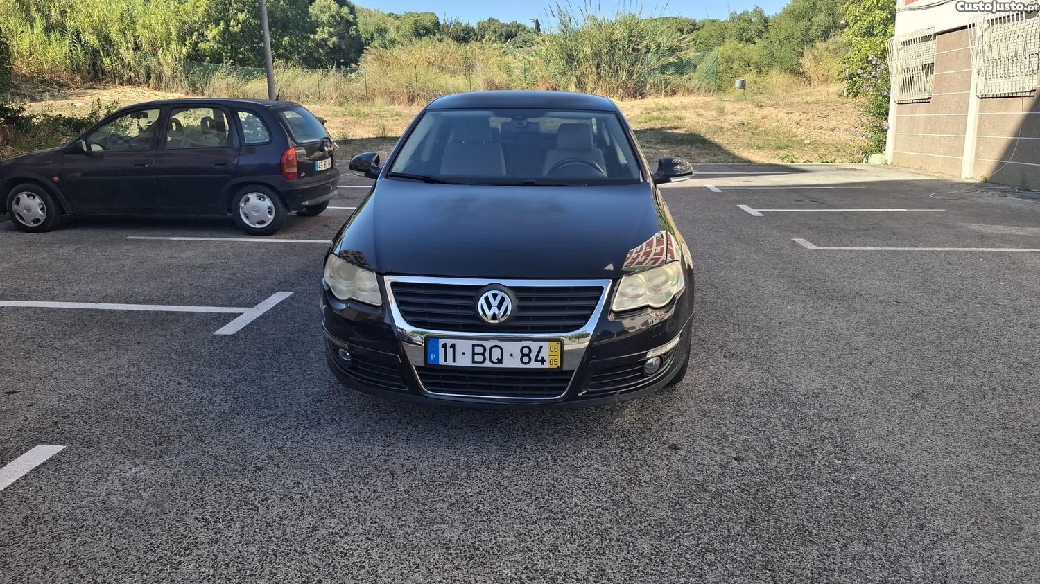 Volkswagen Passat 2.0 TDi Confortline — fotografia 9