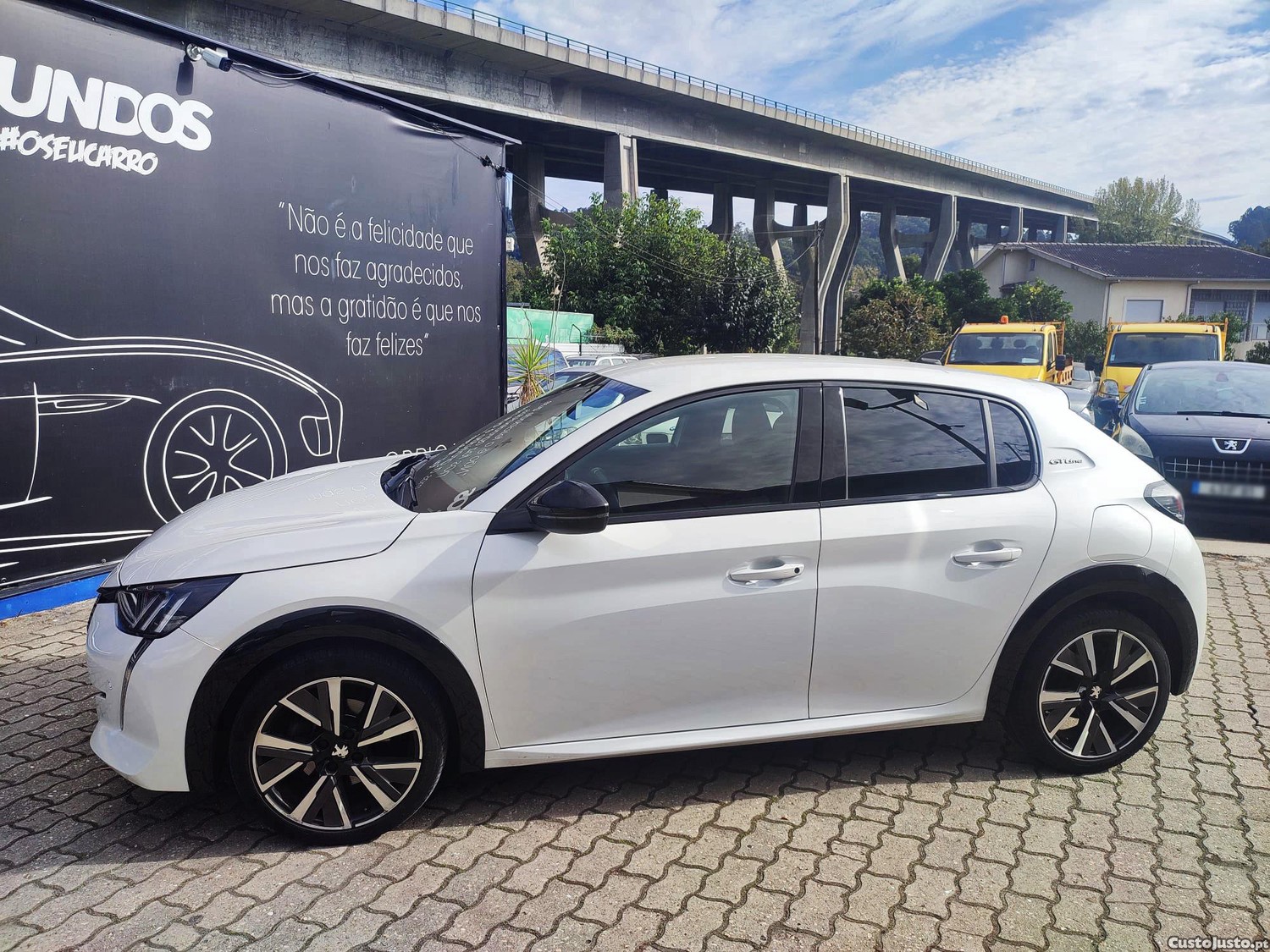 Peugeot 208 1.5 BlueHDi GT Line - 20 — photo 2