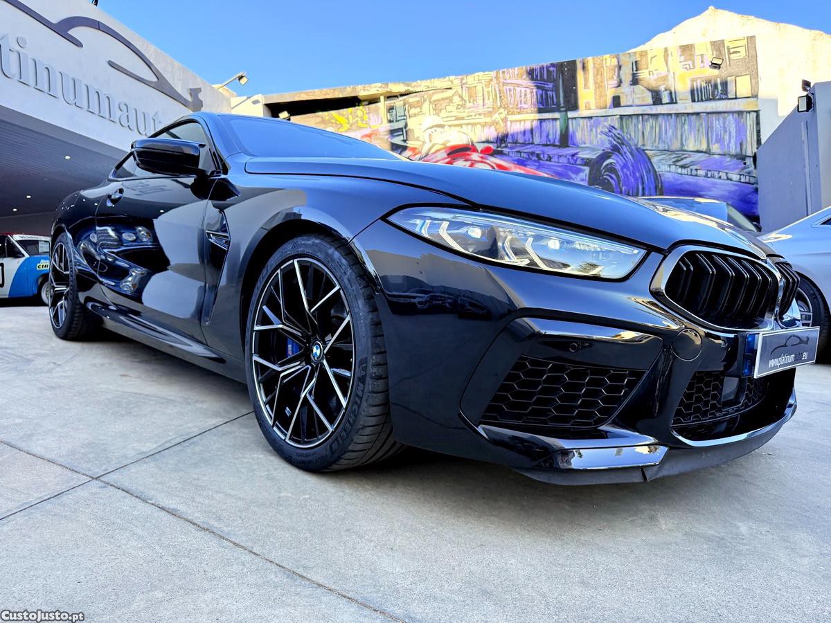 BMW M8 X-Drive Competition Coupe — fotografia 18