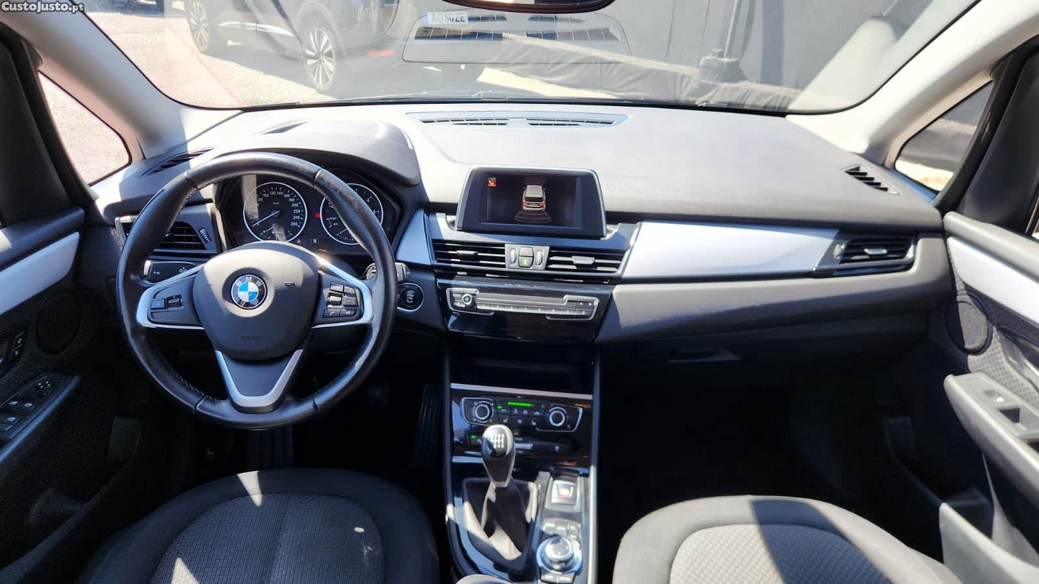 BMW 218 Gran Tourer 5 Lugares — fotografia 6