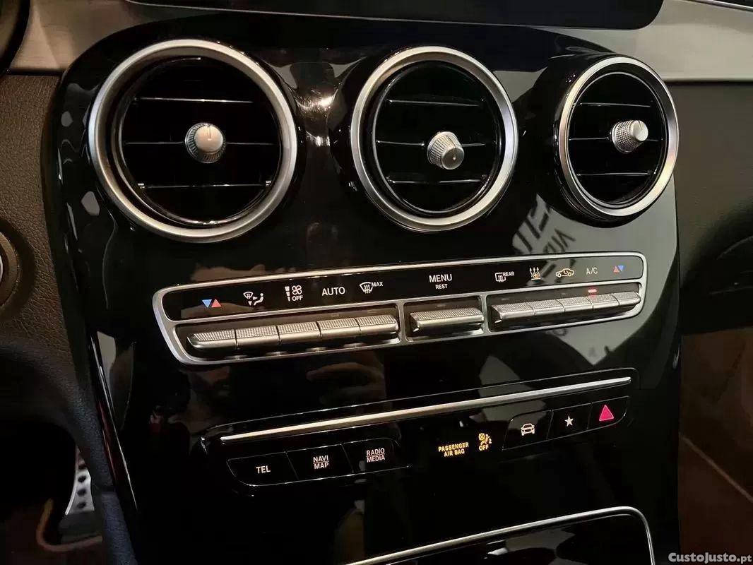 Mercedes-Benz GLC 300 E coupé 4matic — fotografia 9