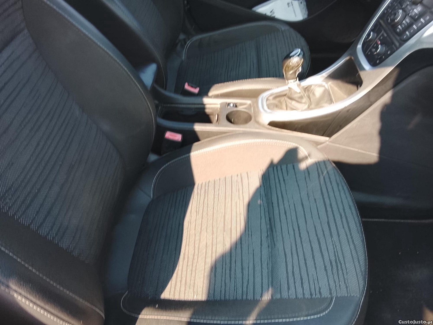 Opel Astra Sports Tourer 1.7 Diesel-Literalmente Impecável — fotografia 6