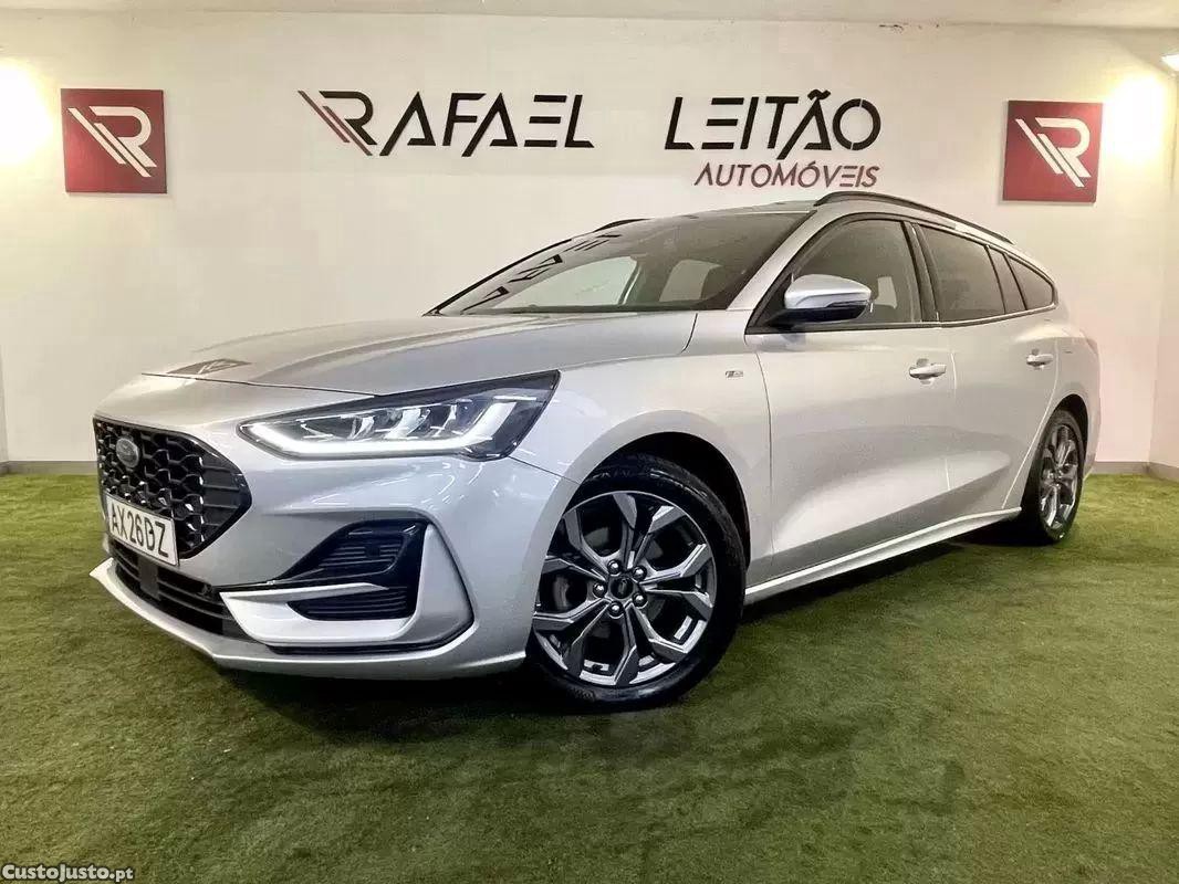 Ford Focus 1.5 tdci ecoblue st-line — fotografia 32