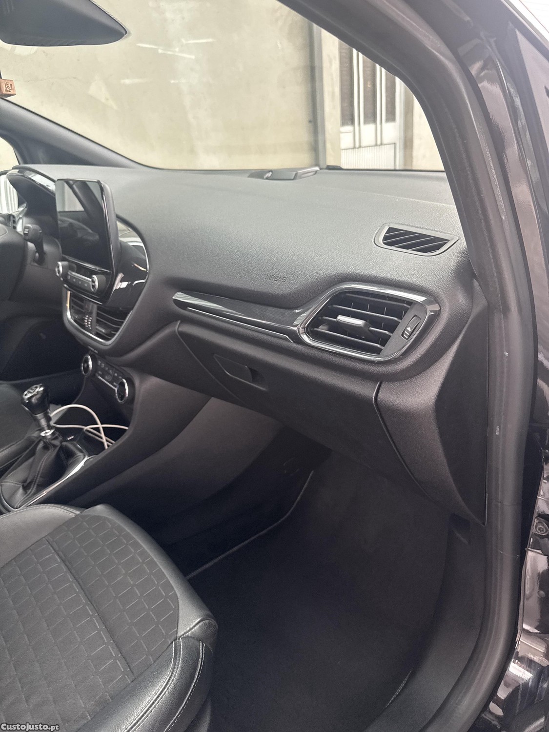 Ford Fiesta 1.0 Ecoboost — fotografia 6