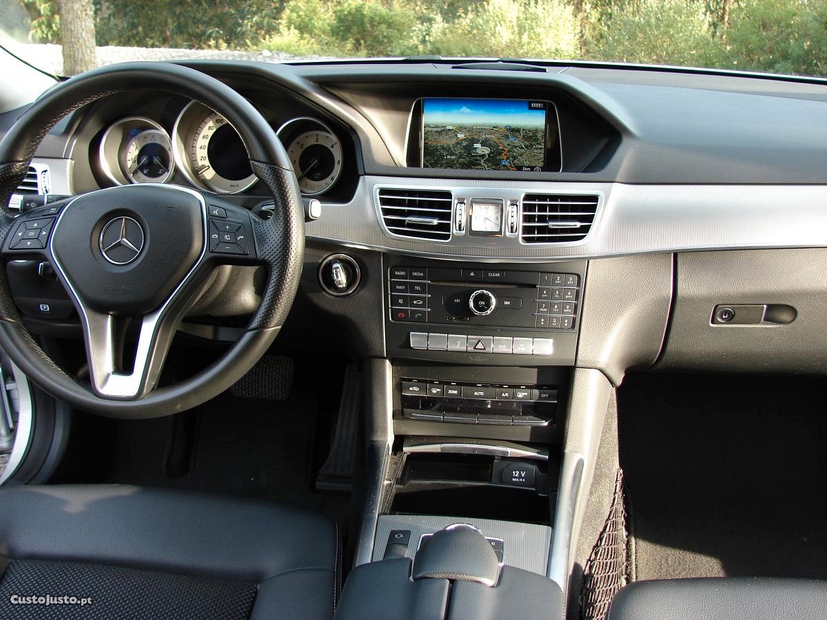 Mercedes-Benz E 220 Avantgarde - 16 foto 3