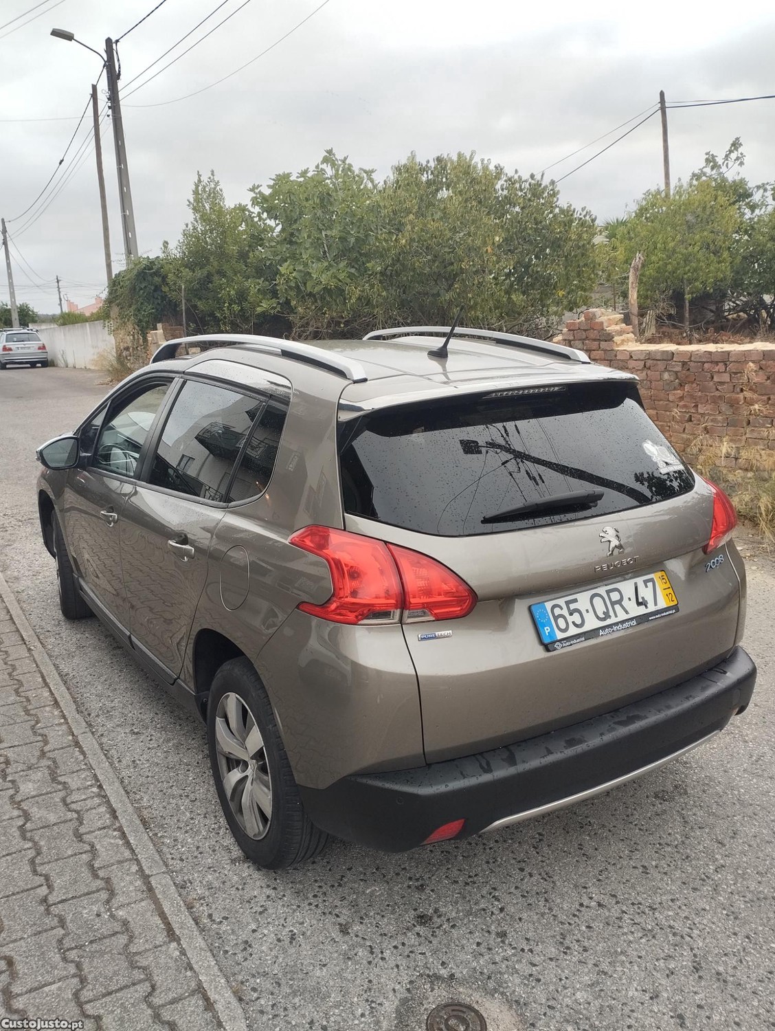 Peugeot 2008 PureTech — fotografia 6