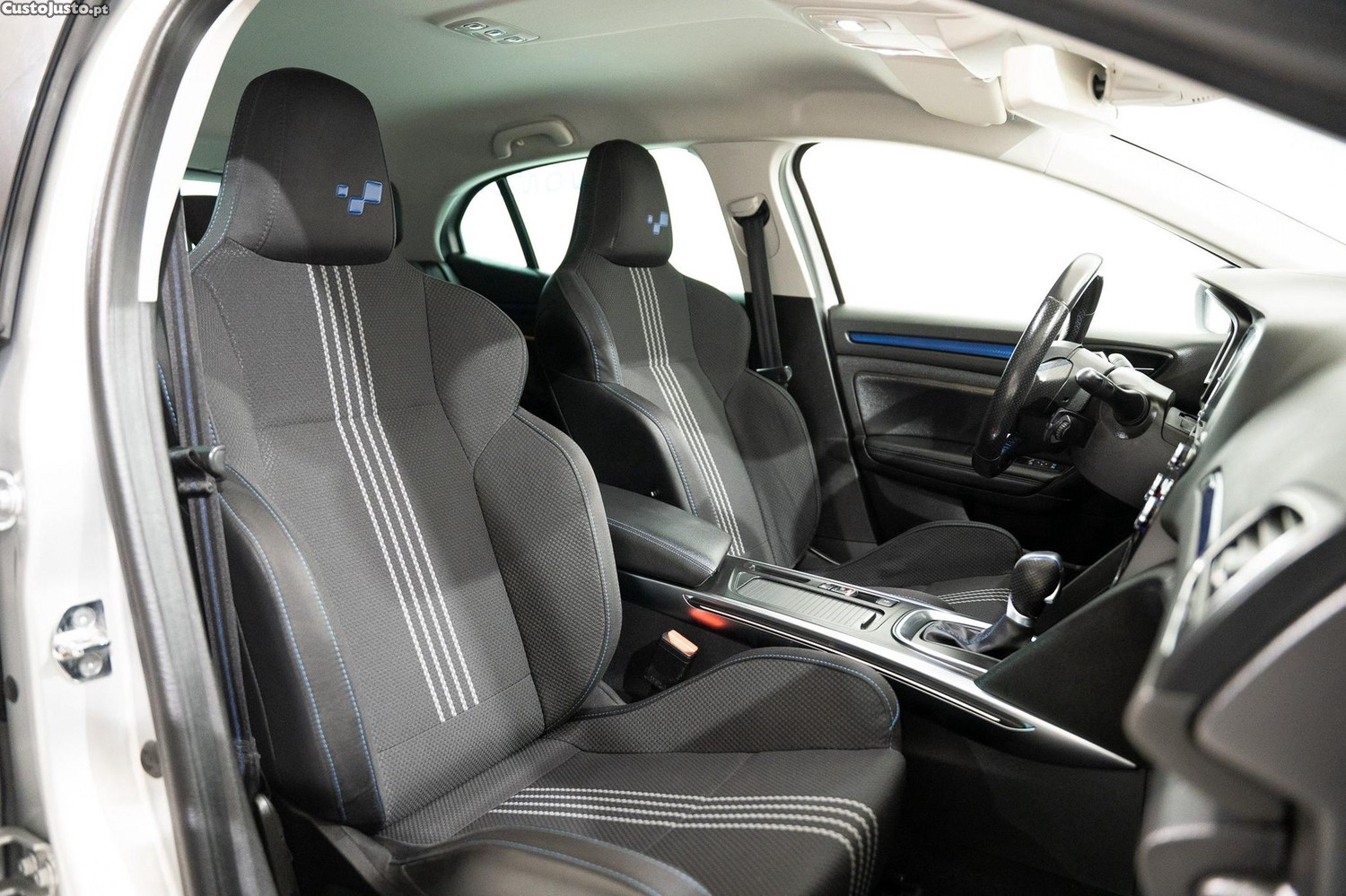 Renault Mégane 1.5 Blue dCi GT Line EDC — fotografia 3