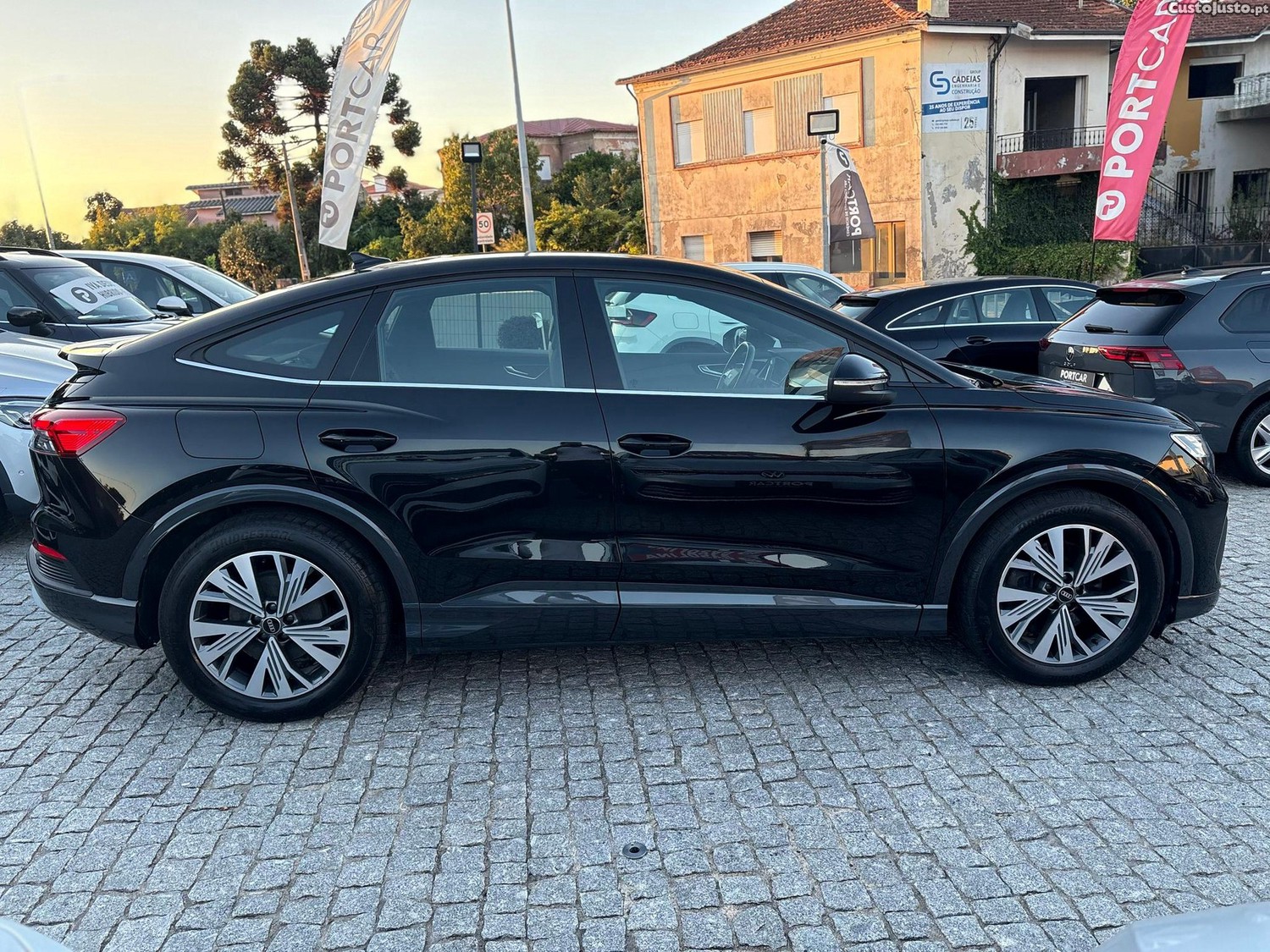 Audi Q4 Sportback e-tron 40 82 kWH — fotografia 12