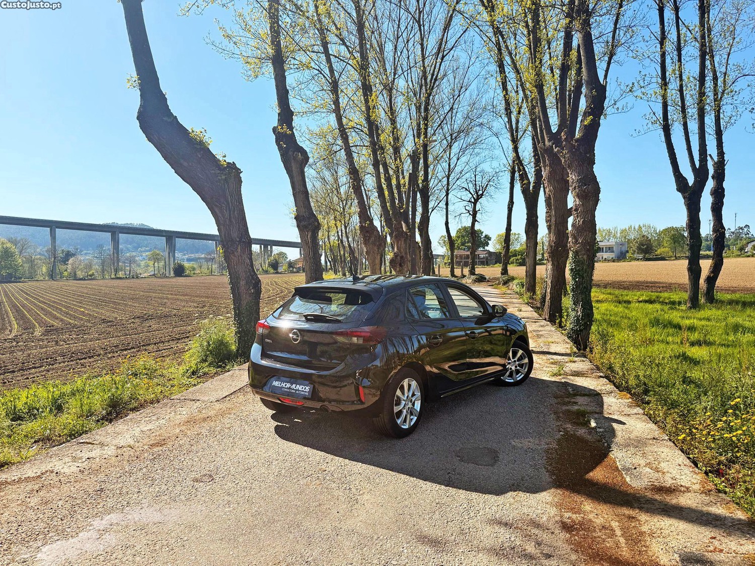 Opel Corsa 1.5 D Elegance — fotografia 13