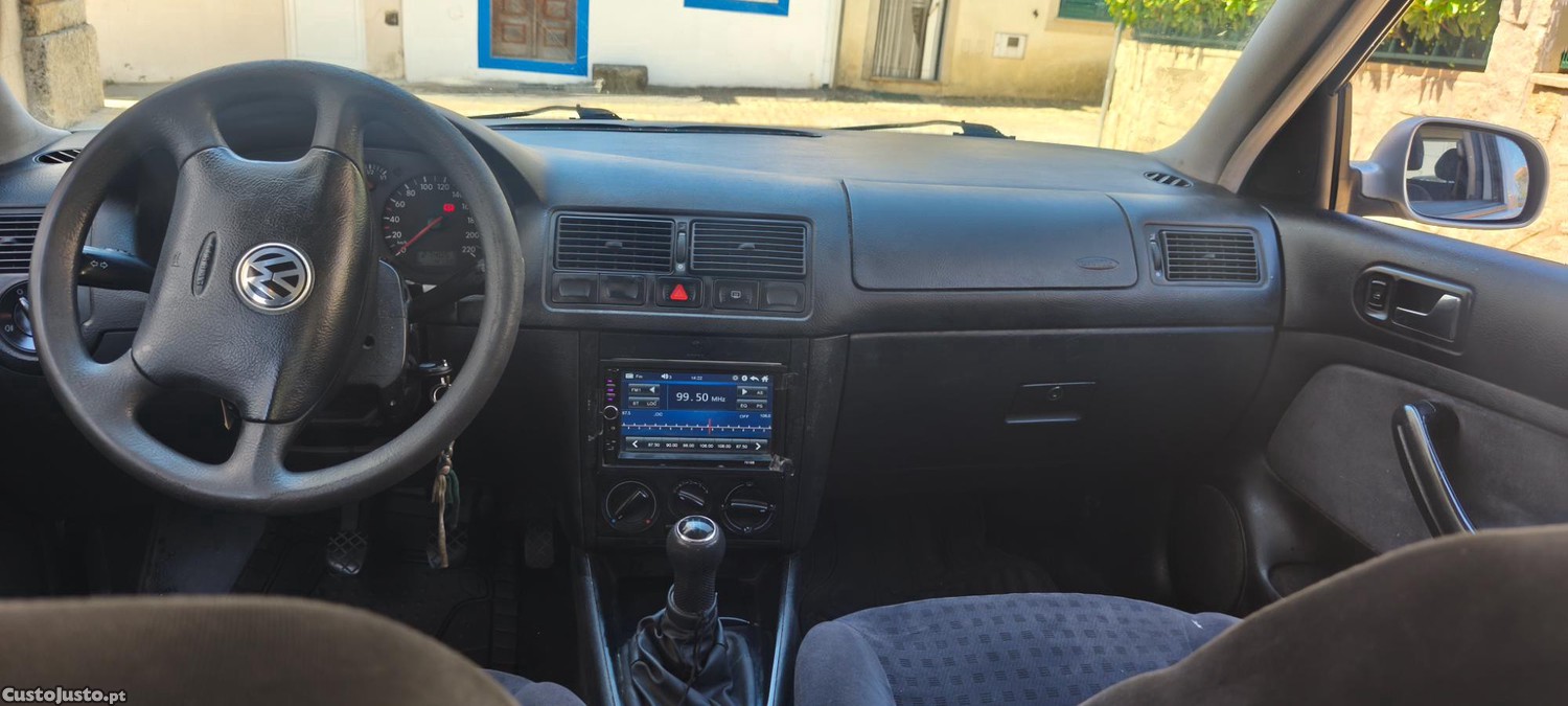 Volkswagen Golf 4 — fotografia 6