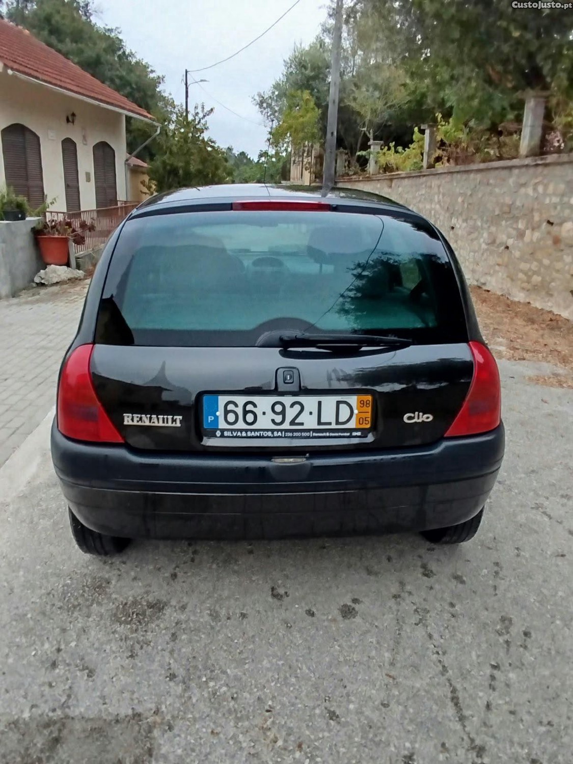 Renault Clio RT 1900 D 5 LUG. — fotografia 3