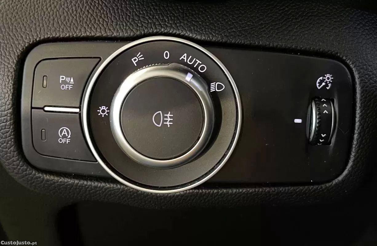 Alfa Romeo Giulia 2.2 d — fotografia 2