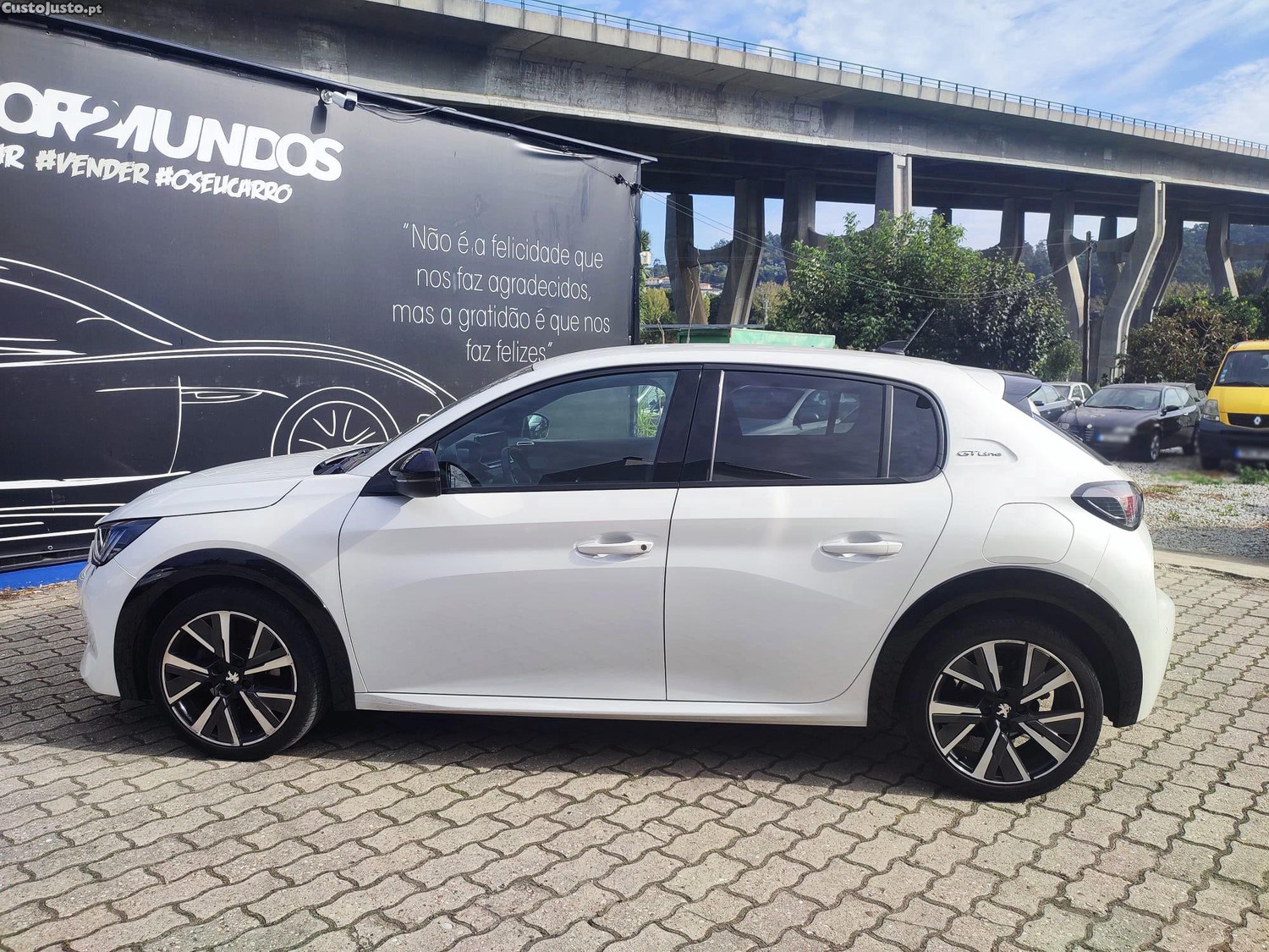 Peugeot 208 1.5 BlueHDi GT Line - 20 — photo 3