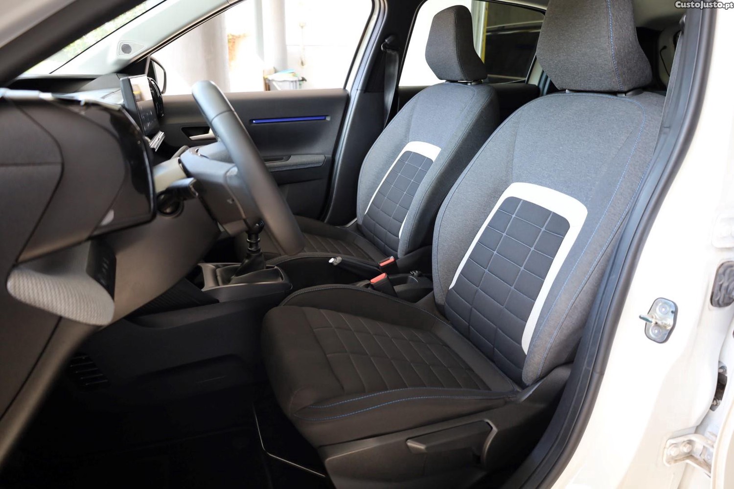 Citroën C3 1.2 Turbo Plus — fotografia 7