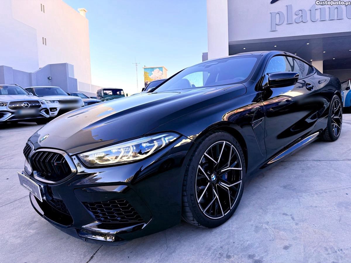 BMW M8 X-Drive Competition Coupe — fotografia 5