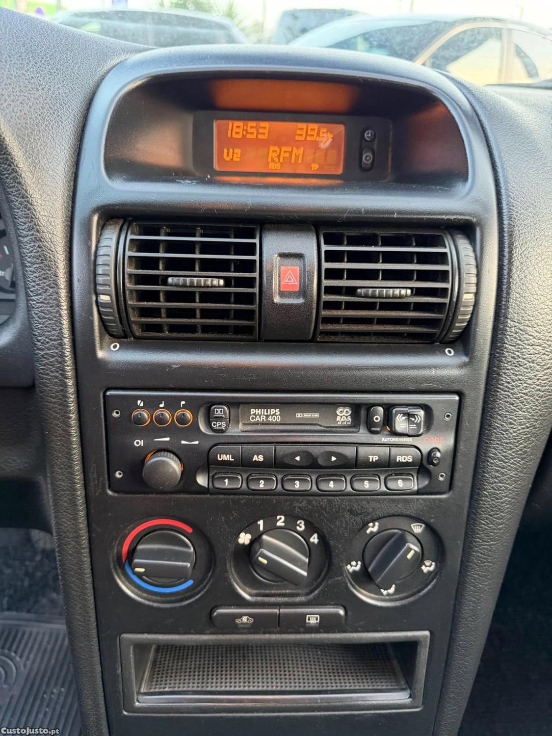 Opel Astra 1.4 EcoTec Club — fotografia 9