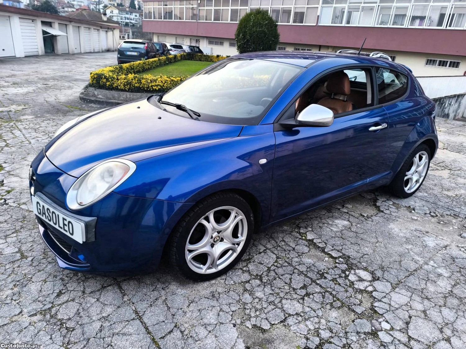 Alfa Romeo MiTo 1.3 — fotografia 2