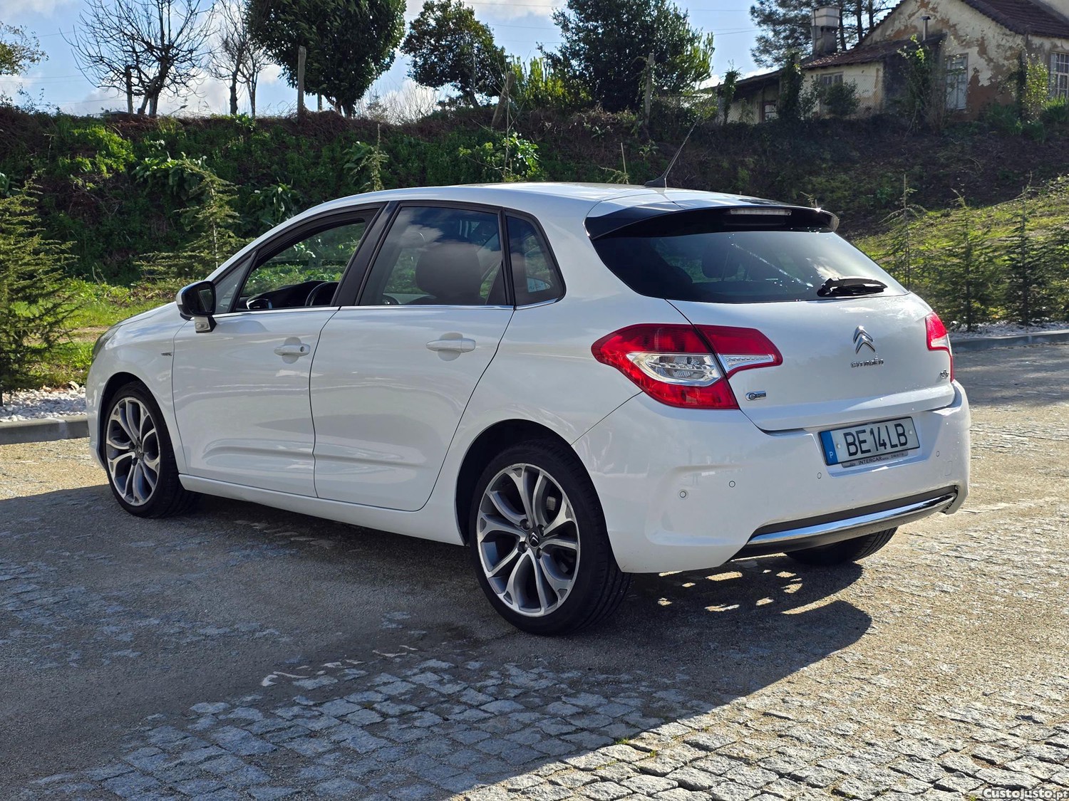 Citroën C4 1.6 e-hdi Caixa automatica Exclusive — fotografia 3