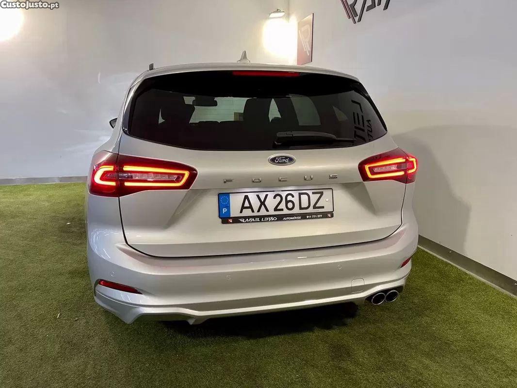Ford Focus 1.5 tdci ecoblue st-line — fotografia 25