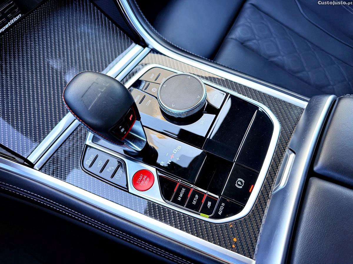 BMW M8 X-Drive Competition Coupe — fotografia 43