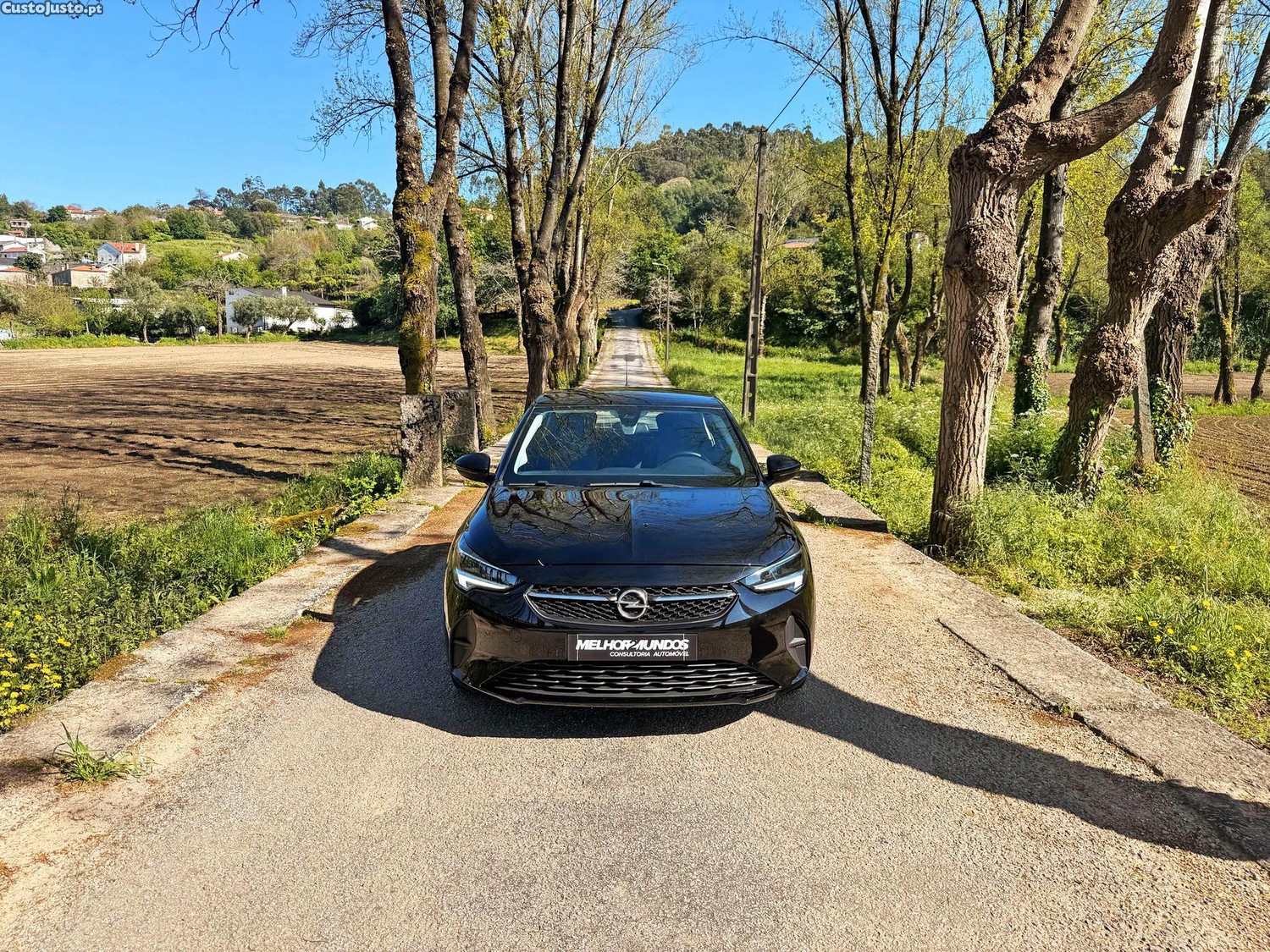 Opel Corsa 1.5 D Elegance — fotografia 11
