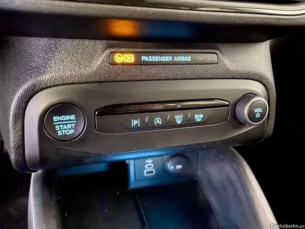 Ford Focus 1.5 tdci ecoblue st-line — fotografia 9