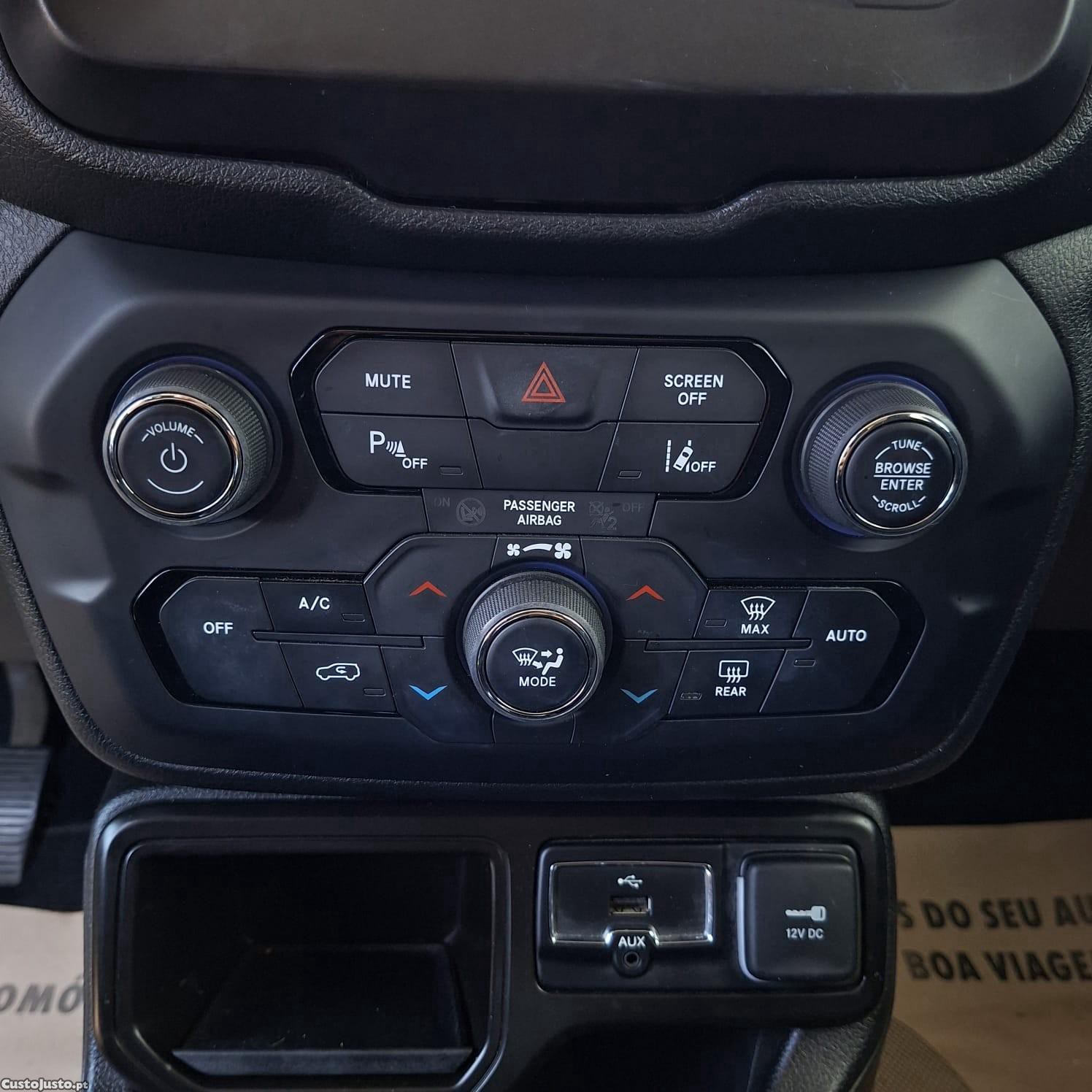 Jeep Renegade 1.0 T Longitude — fotografia 4