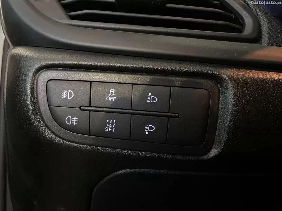 Fiat Tipo 1.3 multijet city life — fotografia 3