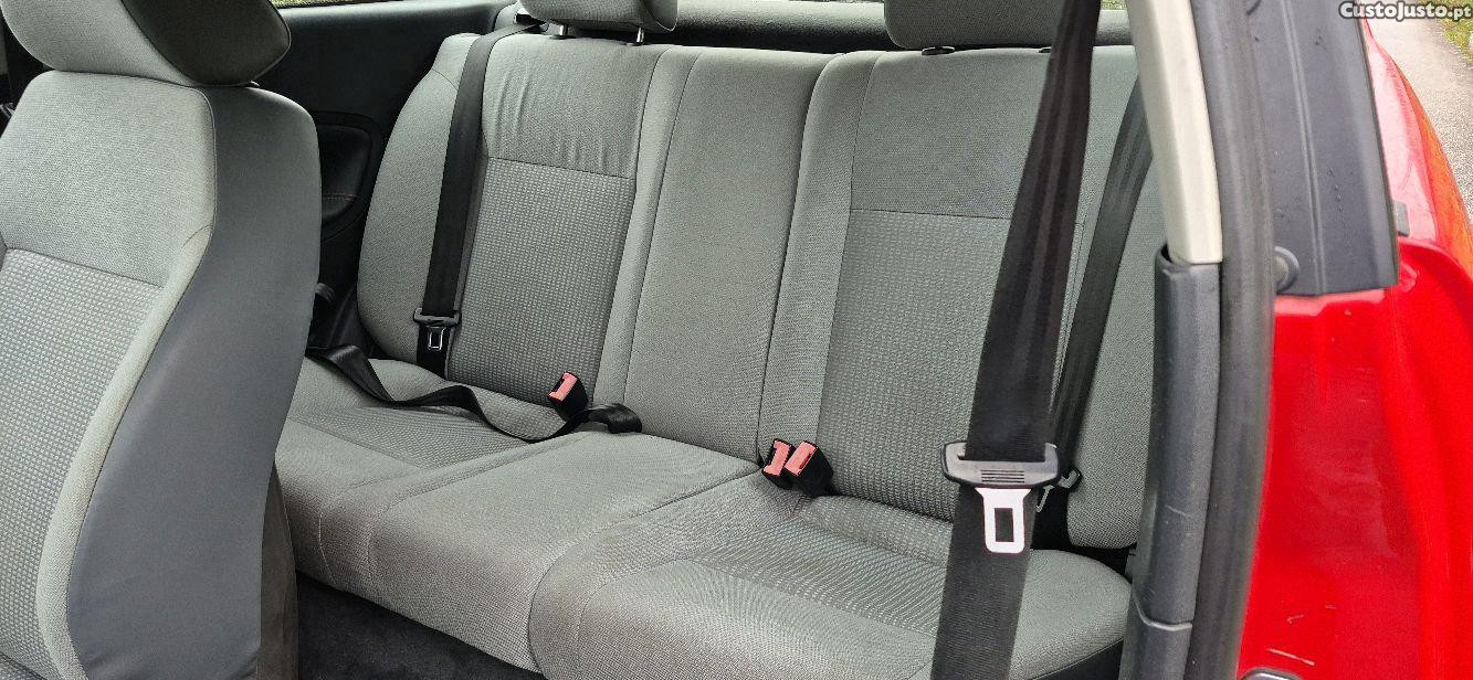SEAT Ibiza 1.2i — fotografia 9