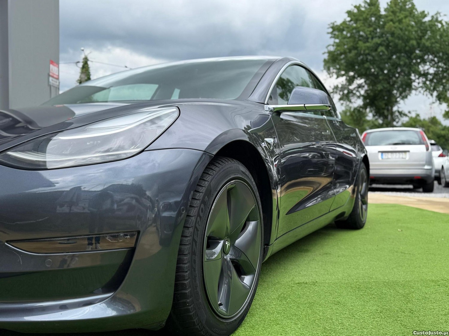 Tesla Model 3 Long-Range Dual Motor AWD — fotografia 25