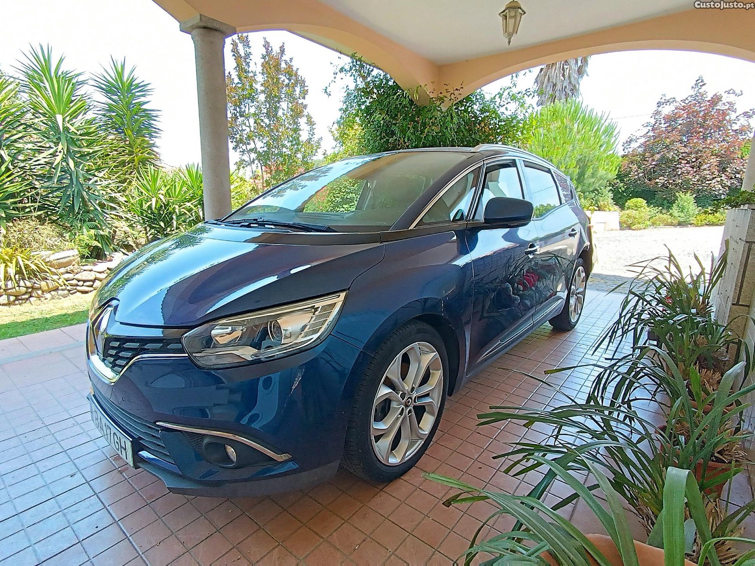 Renault Scénic 1.5Dci - 18 foto 2