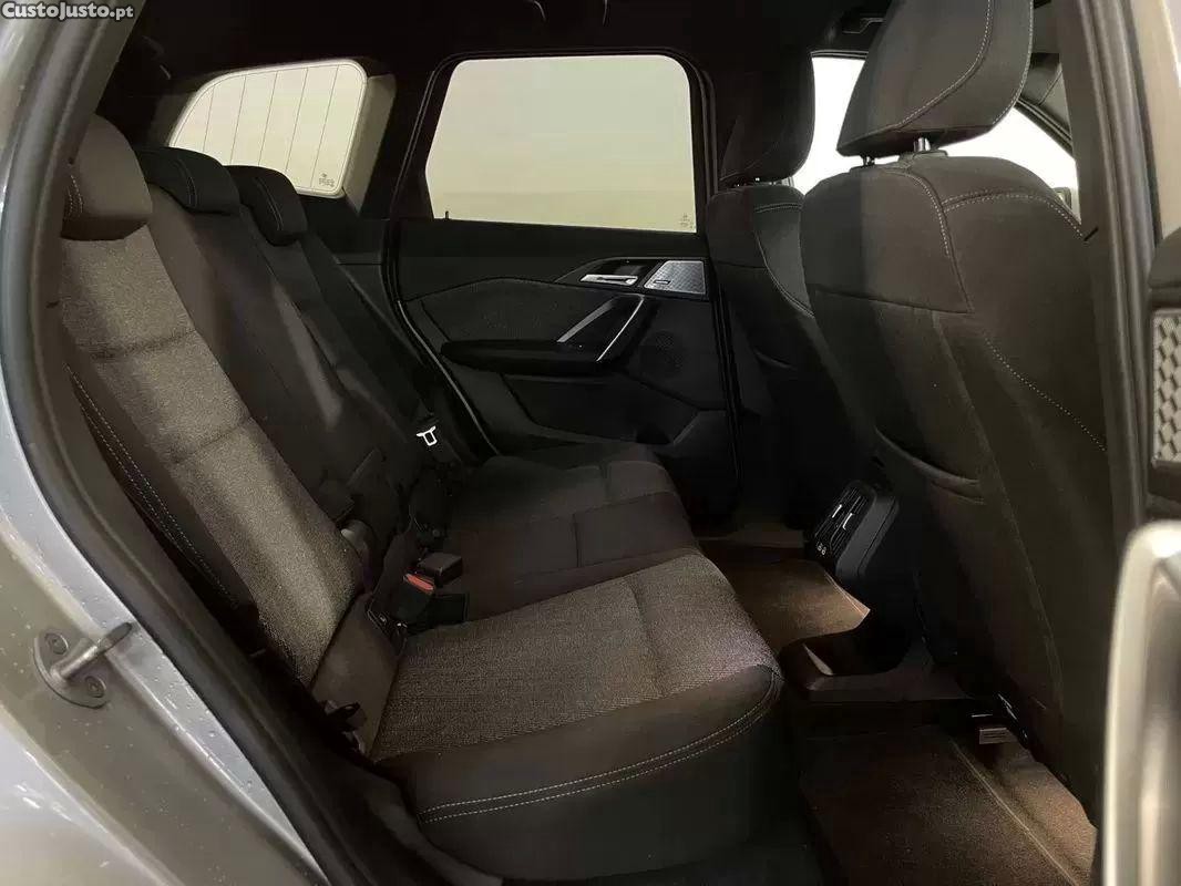 BMW iX1 Xdrive30 — fotografia 19