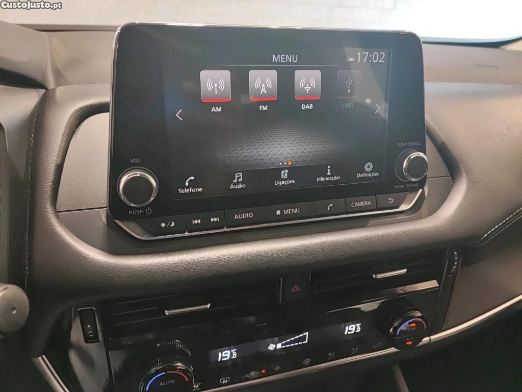 Nissan Qashqai 1.3 DIG-T Acenta 140cv — fotografia 14