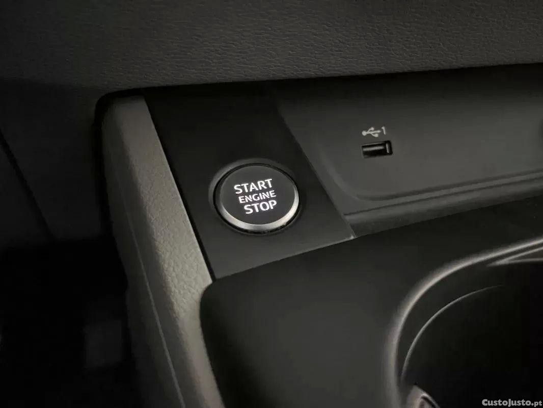 Audi A4 30 tdi advanced s tronic — fotografia 8