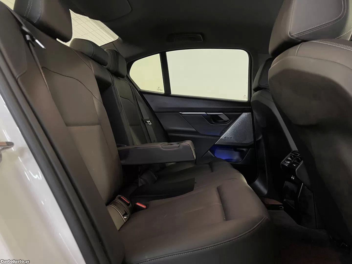 BMW i5 Edrive40 — fotografia 24
