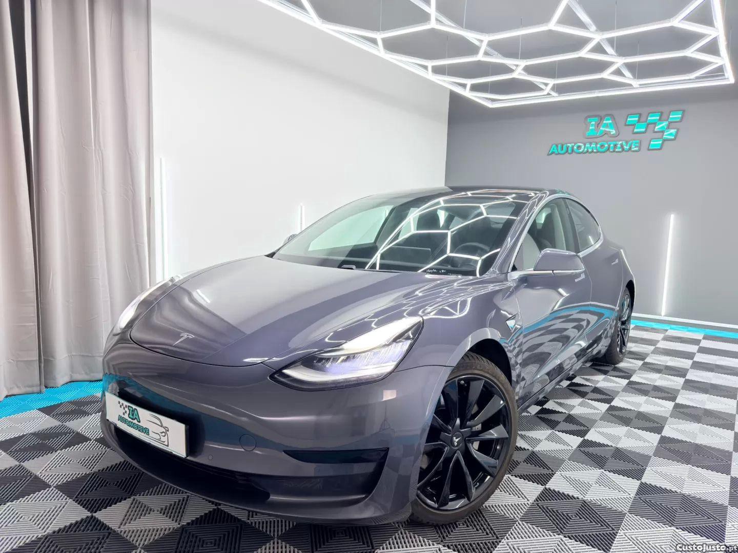 Tesla Model 3 Standard rwd plus — fotografia 23