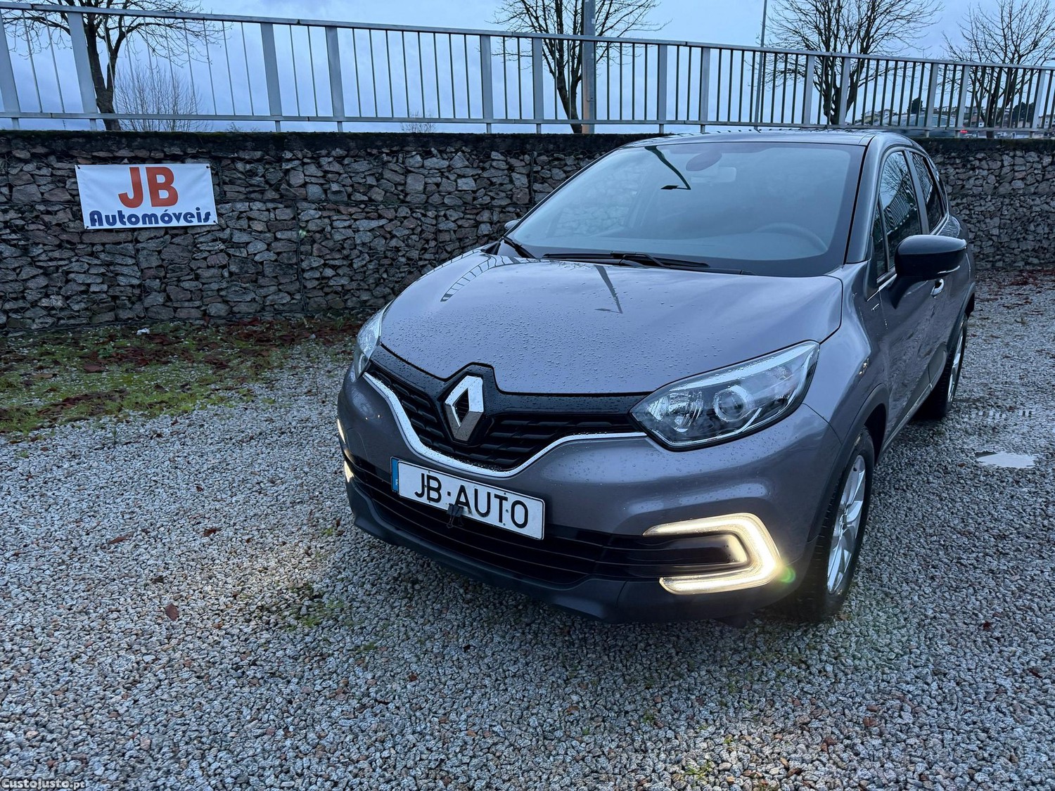 Renault Captur 0.9 TCE Exclusive — fotografia 13