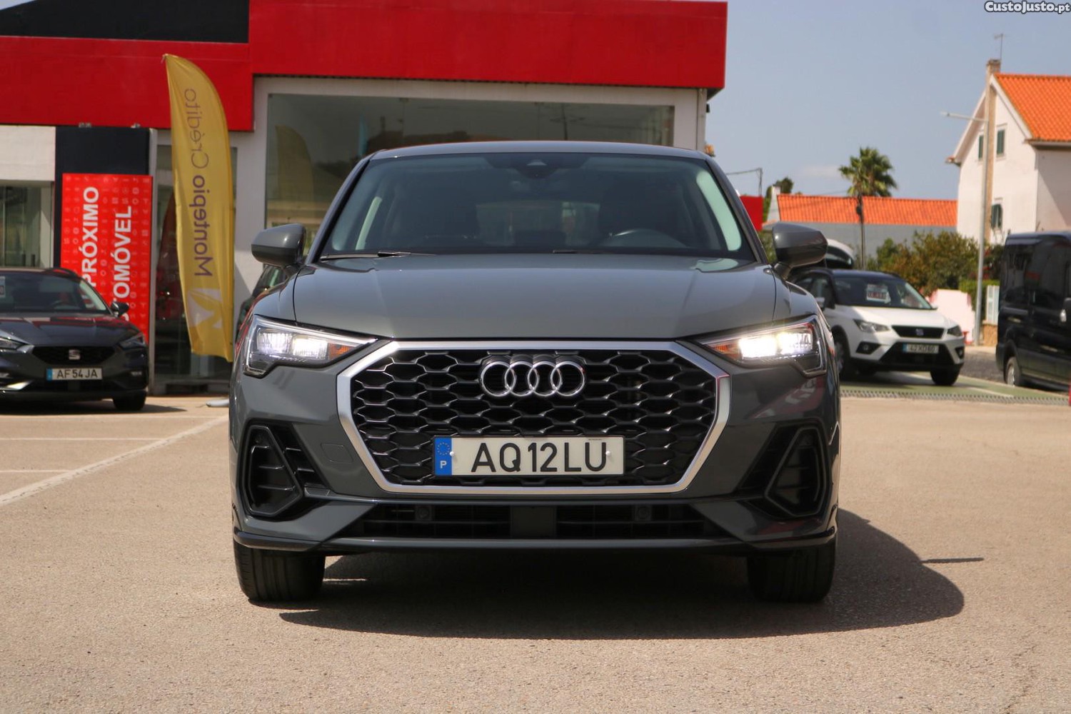 Audi Q3 Sportback 35 TDI S tronic 150cv - 22 — photo 5