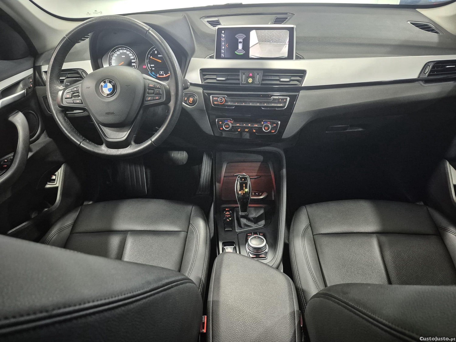 BMW X1 16 d sDrive Auto — fotografia 2